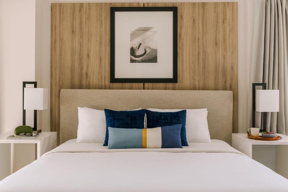 King Room, Partial Ocean View (Self Check-in with Virtual Front Desk) interior